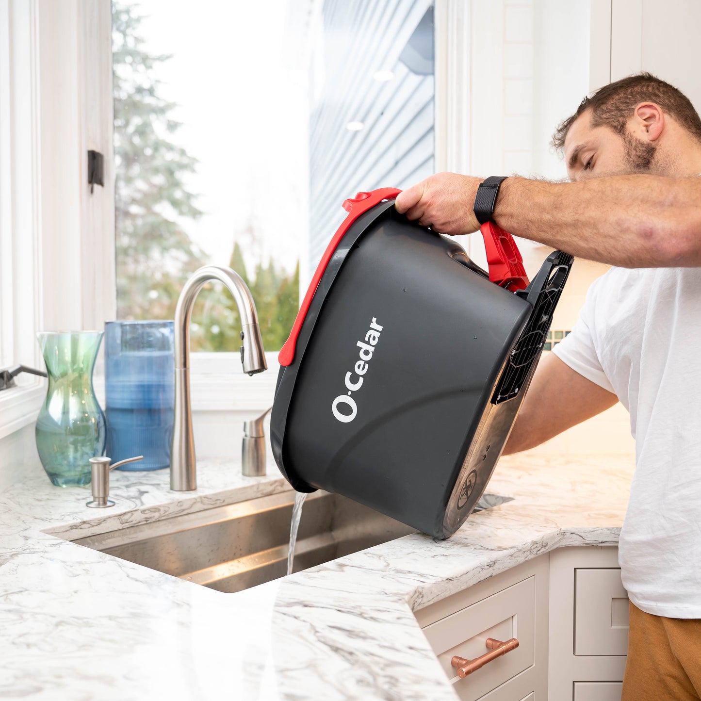 O-Cedar EasyWring RinseClean Spin Mop and Bucket System, Hands-Free System