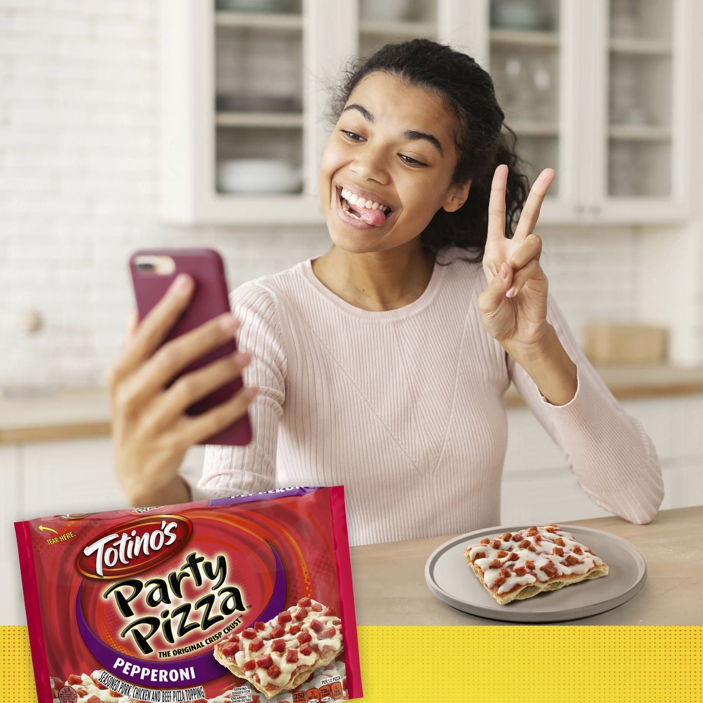 Totino's Party Pizza, Pepperoni Flavored, Frozen Snacks, 1 ct